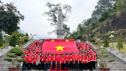 Cao Bang menawarkan tiket masuk gratis ke dua situs bersejarah nasional khusus.