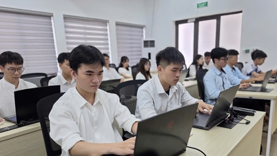 Từ Nghị quyết 57: Đại học lập 'đại bản doanh R&D' ngay trong nhà trường