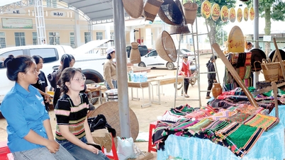 Pertemuan pelbagai budaya di wilayah Dong Nai.