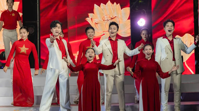 De jonge Vietnamese zanggroep Sao Viet: het vuur van heroïsche melodieën aanwakkeren