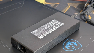MSI Crosshair A16 HX and 240W charger: Powerful performance against energy limitations.