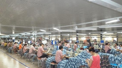 Het standaardiseren van het proces voor de ontwikkeling van nationale projecten ter bevordering van de industrie.