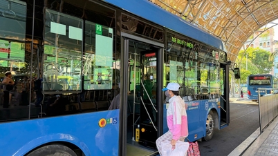 Ho Chi Minh-byen tilbyr gratis bussreiser, så hvorfor må passasjerer fortsatt bekrefte identiteten sin?