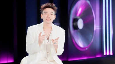 The Thien wants to step out of the shadow of the late musician Trinh Cong Son.