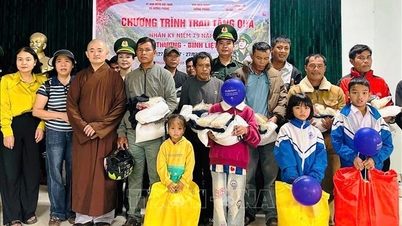 In liebevoller Verbundenheit mit unseren Landsleuten in der Grenzregion Huong Phung.