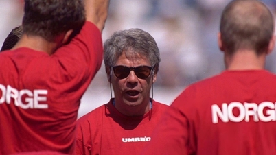 Coach Egil Olsen: De man die een gouden hoofdstuk schreef in de Noorse geschiedenis tegen Brazilië.