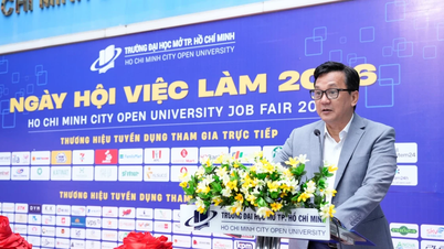 Trường Đại học Mở TPHCM kết nối hơn 2.000 cơ hội việc làm cho sinh viên