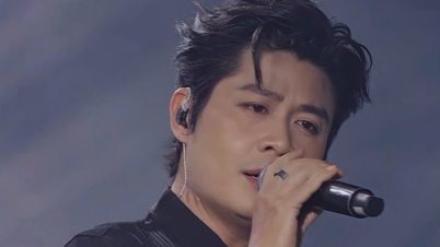นักแต่งเพลง เหงียน วัน ชุง อธิบายว่าทำไมเขาถึงร้องไห้ขณะร้องเพลง 'พี่ชายของฉันเอาชนะอุปสรรคนับพัน'