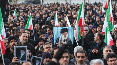 Hàng triệu người Iran tham dự lễ tang cố Lãnh tụ tối cao Ali Khamenei