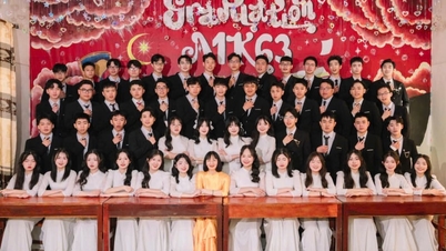 Một lớp học trường làng ở Nghệ An, có 22 học sinh đạt điểm 10