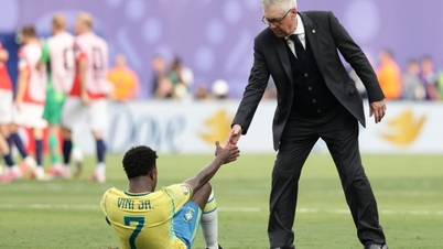 Trenér Ancelotti prozradil důvod, proč Bruno Guimaraes kopl penaltu za Brazílii.