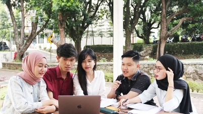 Utbildningsreformer under AI Indonesia ökar elevernas autonomi i att utforma sina lärandevägar.