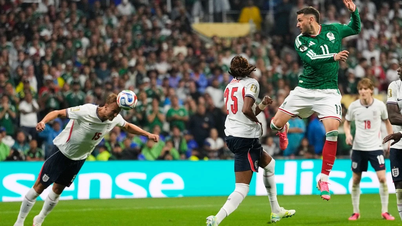 Harry Kane ghi bàn, Anh loại Mexico