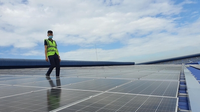 Ho Chi Minh-staden välkomnar en ny "grön våg" från solenergi på tak.