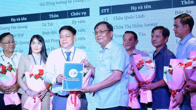 Apresentamos o Comitê Executivo Provisório da Associação da Vila de Thang Phu na Cidade de Ho Chi Minh.