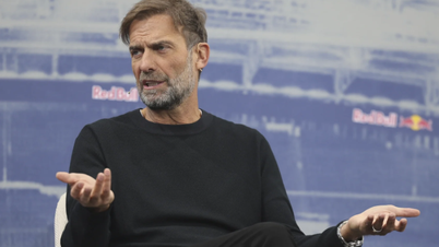 Træner Jürgen Klopp stillede tre krav for at overtage den "varme stol" på det tyske landshold, og DFB indvilligede straks.