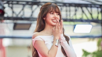 Lisa a arătat radiantă la reuniunea fanilor din Thailanda.