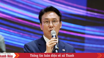 Bekas Perdana Menteri Kim Min-seok mengumumkan pencalonannya untuk jawatan pengerusi parti pemerintah.