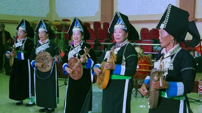 ឡាវកាយ (Lao Cai) បានបង្កើតវិធីសាស្រ្តទំនាក់ទំនងរបស់ខ្លួនឡើងវិញ ដោយនាំយកគោលនយោបាយជនជាតិភាគតិចមកអនុវត្ត។