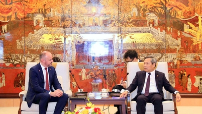 Hanoi ja Australia jakavat kokemuksiaan kaupunki-infrastruktuurin ja julkisen liikenteen kehittämisestä.
