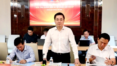 Maakunnan kansankomitean puheenjohtaja Nguyễn Hoang Giang työskentelee Sun Group Corporationilla.