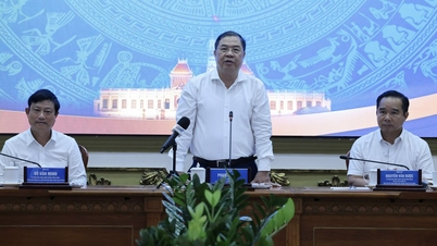 Den ständige vice premiärministern Pham Gia Tuc arbetar med Ho Chi Minh-staden för att främja tillväxt och utbetala offentliga investeringar.