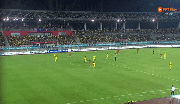 Trực tiếp Malaysia vs Lào 1-0 (Hết H1): Vào!!! Malaysia mở tỷ số