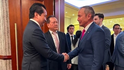 Tổng Lãnh sự Việt Nam tại Perth tham dự và phát biểu tại Diễn đàn Kinh doanh Việt Nam 2026