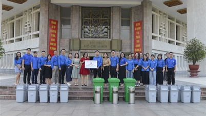 Tuổi trẻ hành động vì môi trường xanh, chung tay xây dựng không gian văn hóa xanh tại Bảo tàng Hồ Chí Minh