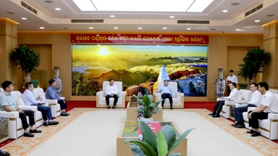 Lao Cai provinsielle partisekretær Duong Quoc Huy: Få fart på fremdriften av Tran Yen industripark, og skap forutsetninger for at Viglacera kan utvide investeringene.