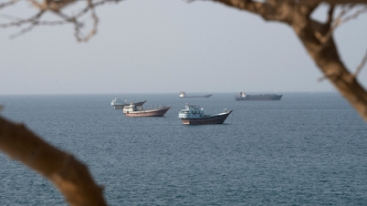 US and Iran engage in a war of words ahead of sanctions.