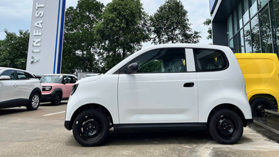 A closer look at the VinFast VF 2 at the dealership; deliveries are expected after September 2nd.