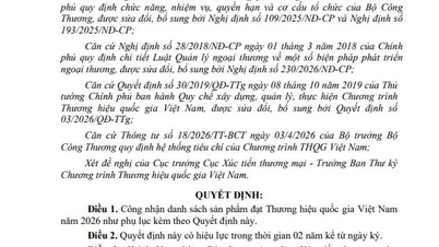 VIGLACERA VINNER NASJONAL MERKEVAREPRIS FOR 8. GANG: FRA PRODUKTVERDI TIL VIETNAMESISK MERKEVARESTYRKE