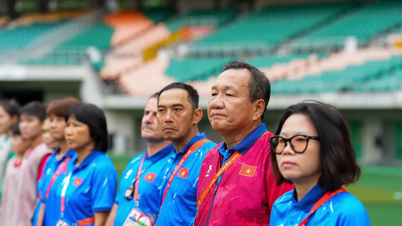 Antrenorul Hoang Van Phuc a lăudat progresul tinerilor jucători.