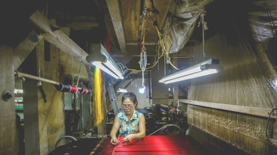 Làng lụa Vạn Phúc phát huy di sản, mở hướng phát triển mới