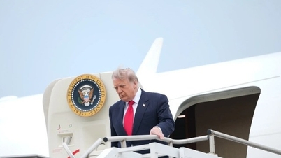 Trump is about to make a big decision on Iran; the US allows Tehran officials to attend a UN meeting.