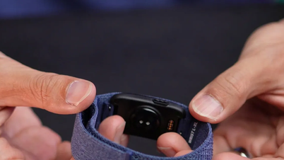 CIRQA Smart Band seamlessly connects users' health data.
