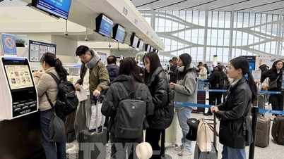 中国は北京上空に飛行禁止区域を設定し、入国管理規制を強化した。