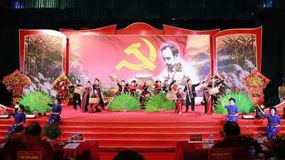 Thai Nguyen comemora o 90º aniversário da fundação da primeira filial do Partido na província.