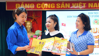 យុវជននៅផ្សារដុងសួន ដឹកនាំក្នុងការបង្ការអគ្គីភ័យ និងការផ្ទុះ។
