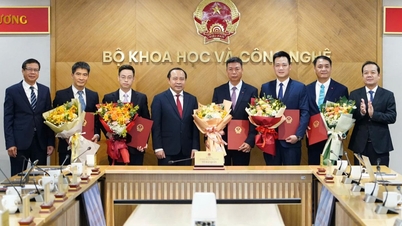 Bộ trưởng Vũ Hải Quân: Các cán bộ được bổ nhiệm cần tận tâm với tổ chức, giữ gìn sự đoàn kết, xây dựng các mối quan hệ phục vụ công việc