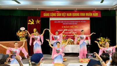 Nghệ sĩ sân khấu Hà Nội hướng về Ngày Sân khấu Việt Nam