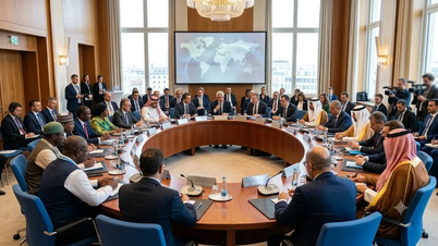 OPEC+ “đóng băng” hạn ngạch khai thác dầu tháng 11