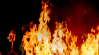 Un vasto incendio è divampato in una fabbrica di 1.100 m² a Tan Hiep, Ho Chi Minh City.
