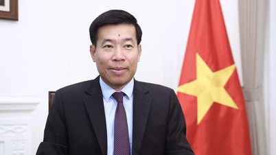Creare ulteriore slancio e promuovere la cooperazione tra Vietnam, Laos e Cambogia.