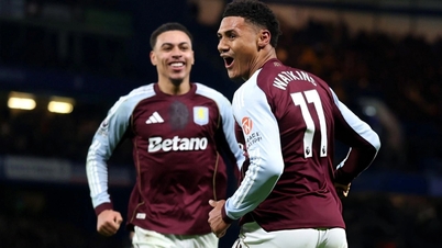 Aston Villa bangkit daripada ketinggalan untuk menewaskan Chelsea, sekali gus meneruskan perebutan gelaran Liga Perdana Inggeris mereka.