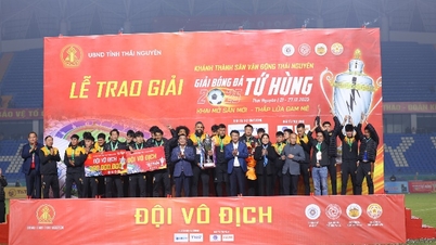 El Torneo de Fútbol de Cuatro Equipos 2025 en Thai Nguyen fue un gran éxito.