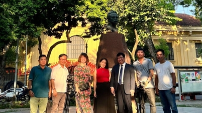 A série documental "Cuba e Vietnã: Irmãos por Escolha" foi exibida simultaneamente em Cuba e no Vietnã.