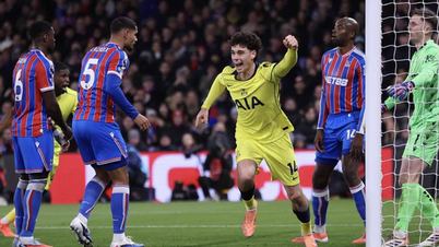 A fiatal sztár ragyog, miközben a Tottenham szoros győzelemmel legyőzte a Crystal Palace-t.