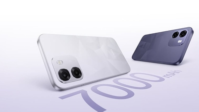 OPPO A6t Pro Closer Look: 7000 mAh Battery and IP69 Water Resistance